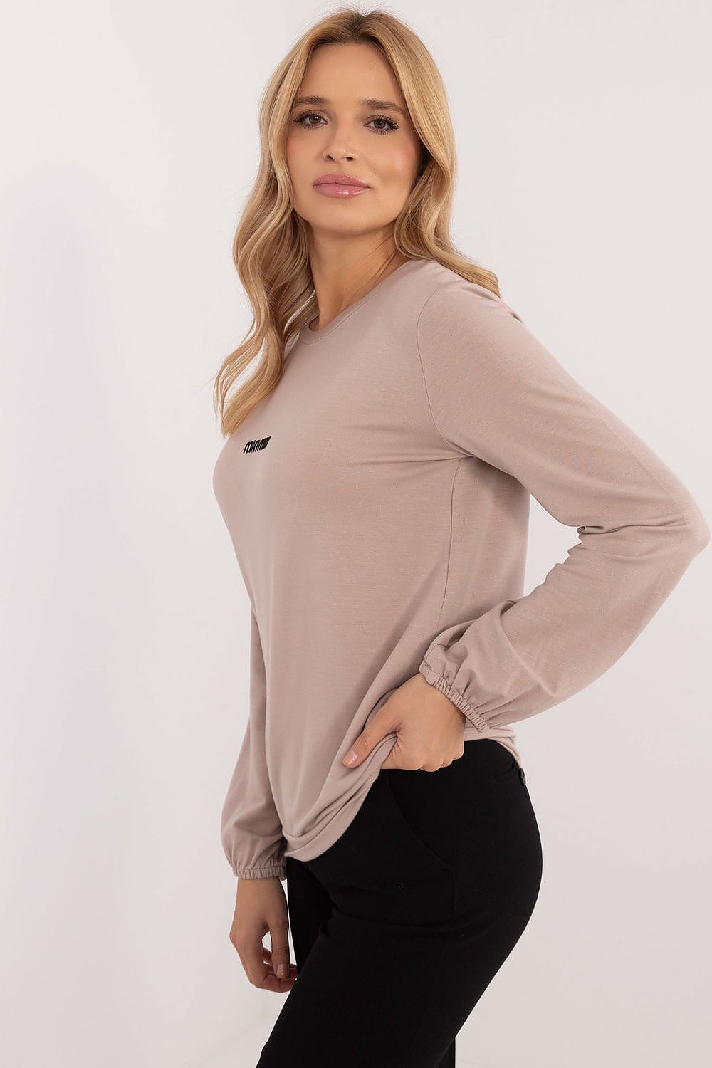Bluse model 208240 Relevance