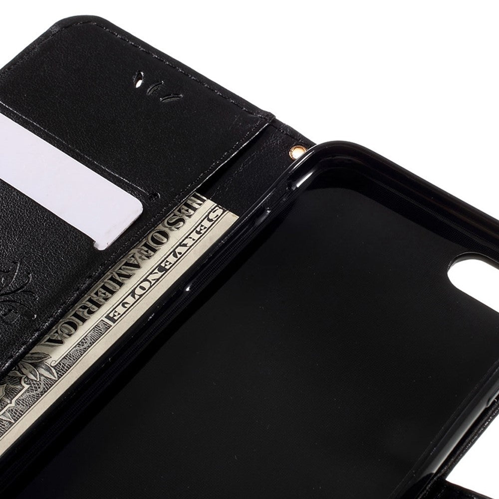 PU Leather Case for iPhone SE (2020) / SE (2022) / 8 / 7 4.7 inch Phone Wallet Cover with Strap