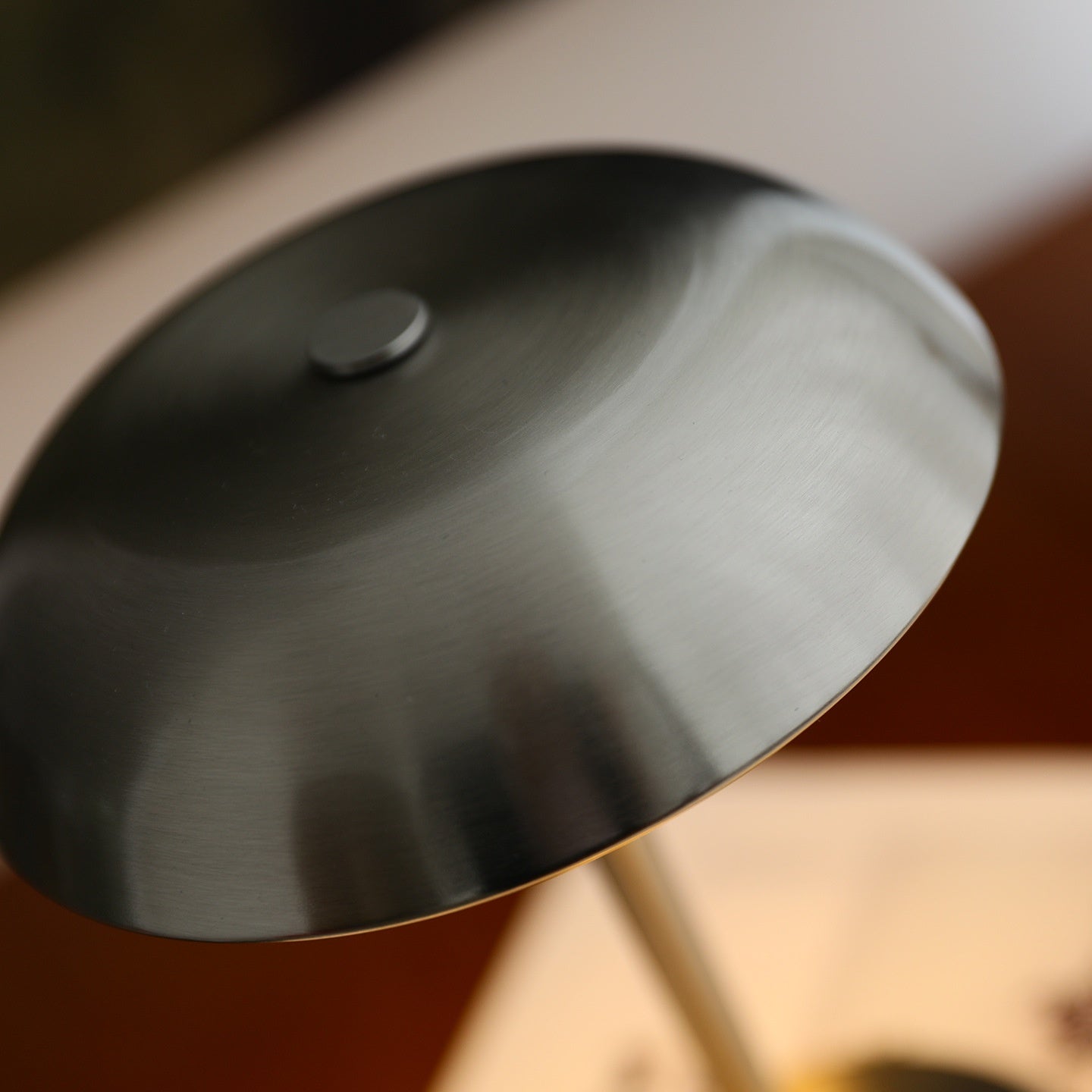 7037 Mushroom Shape LED Table Lamp Rechargeable 3 Color Temperature Touch Control Desk Light for Bedroom Restaurant Cafe