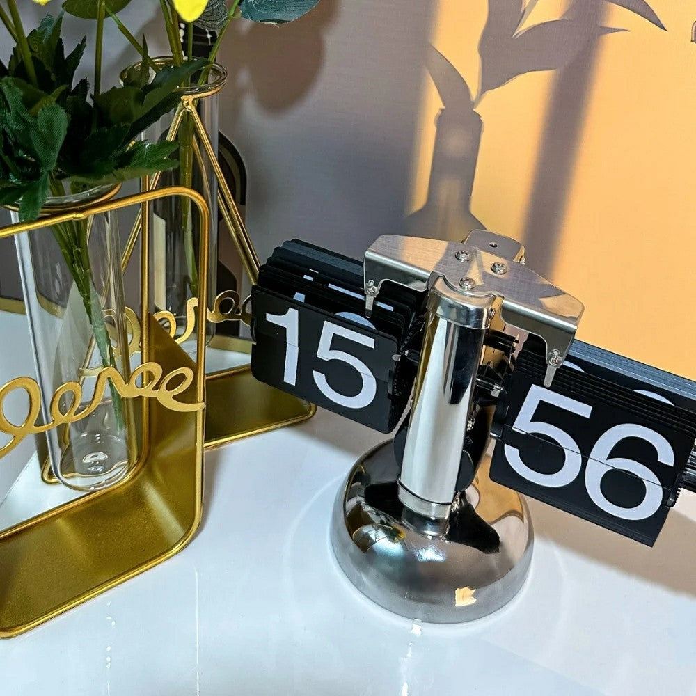 Retro Flip Tischuhr – Mechanische Klappzahlen Uhr im Vintage Design