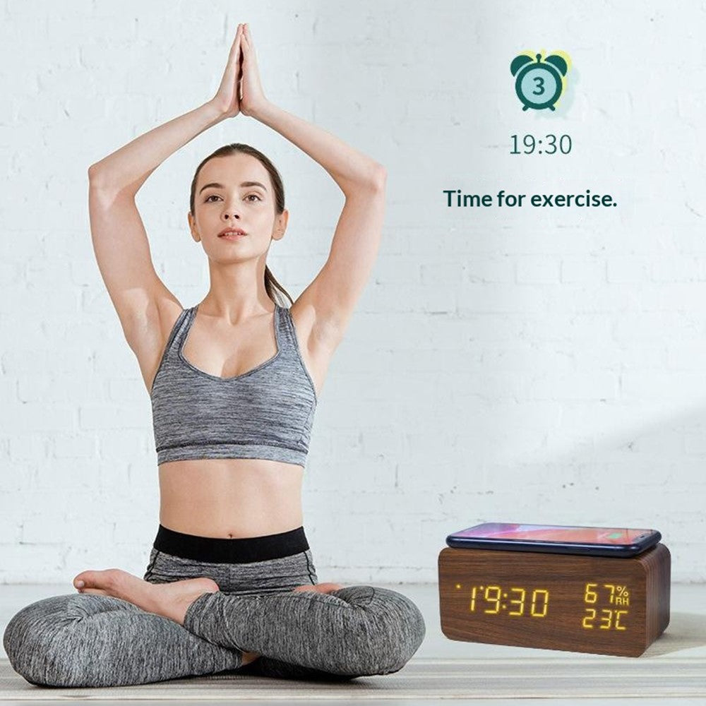 YC-9087 Wooden Digital LED Alarm Clock with Temperature Humidity Display Built-in Wireless Charging Pad (No Battery)