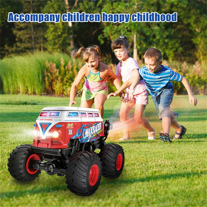 KY-S201B 1 / 20 Stunt School Bus Light Music Mist Spray Remote Control Toy Car