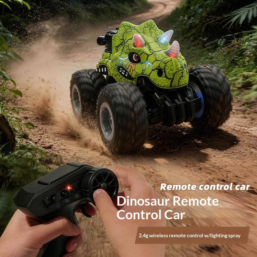 YL-134 2.4GHz Remote Control Bull Stunt Car Off-road Vehicle Boy Girl RC Toy with Water Mist Spray / Light