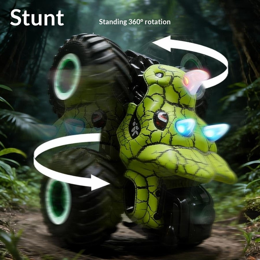 YL-134 2.4GHz Remote Control Bull Stunt Car Off-road Vehicle Boy Girl RC Toy with Water Mist Spray / Light