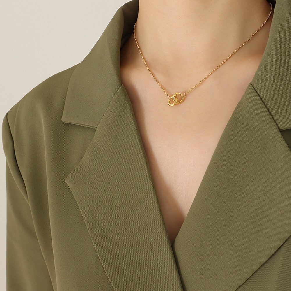 Luxury Interlocking Circles Pendant Necklace Titanium Steel Gold Plated Fashion Versatile 40+5cm Chain