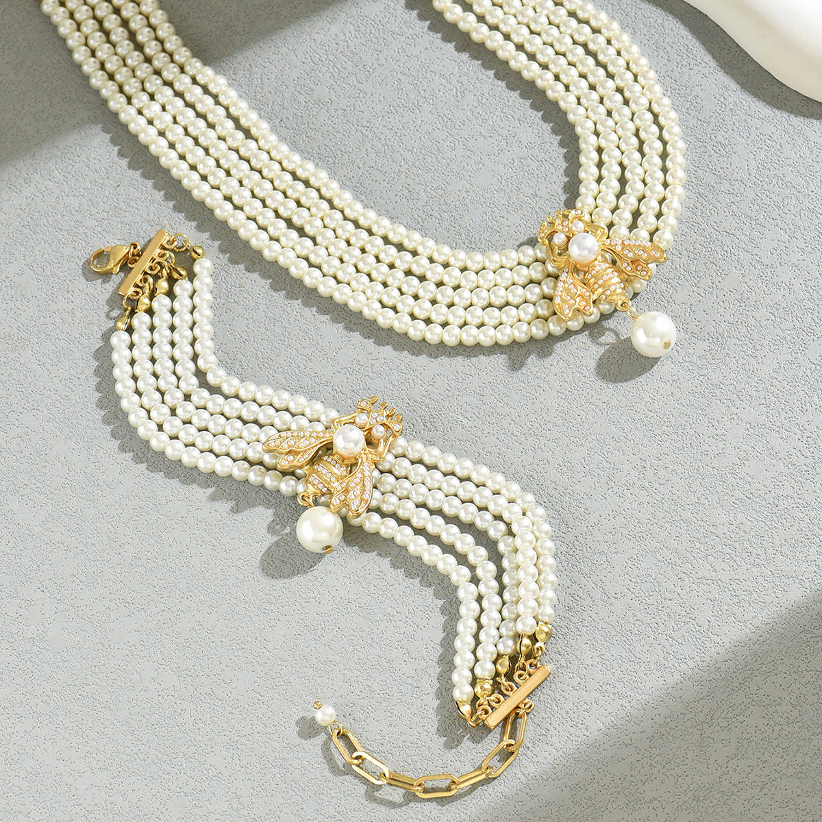 Pearl Bee Pendant Necklace Bracelet Set Multilayer Beaded Chain Jewelry Combination for Women