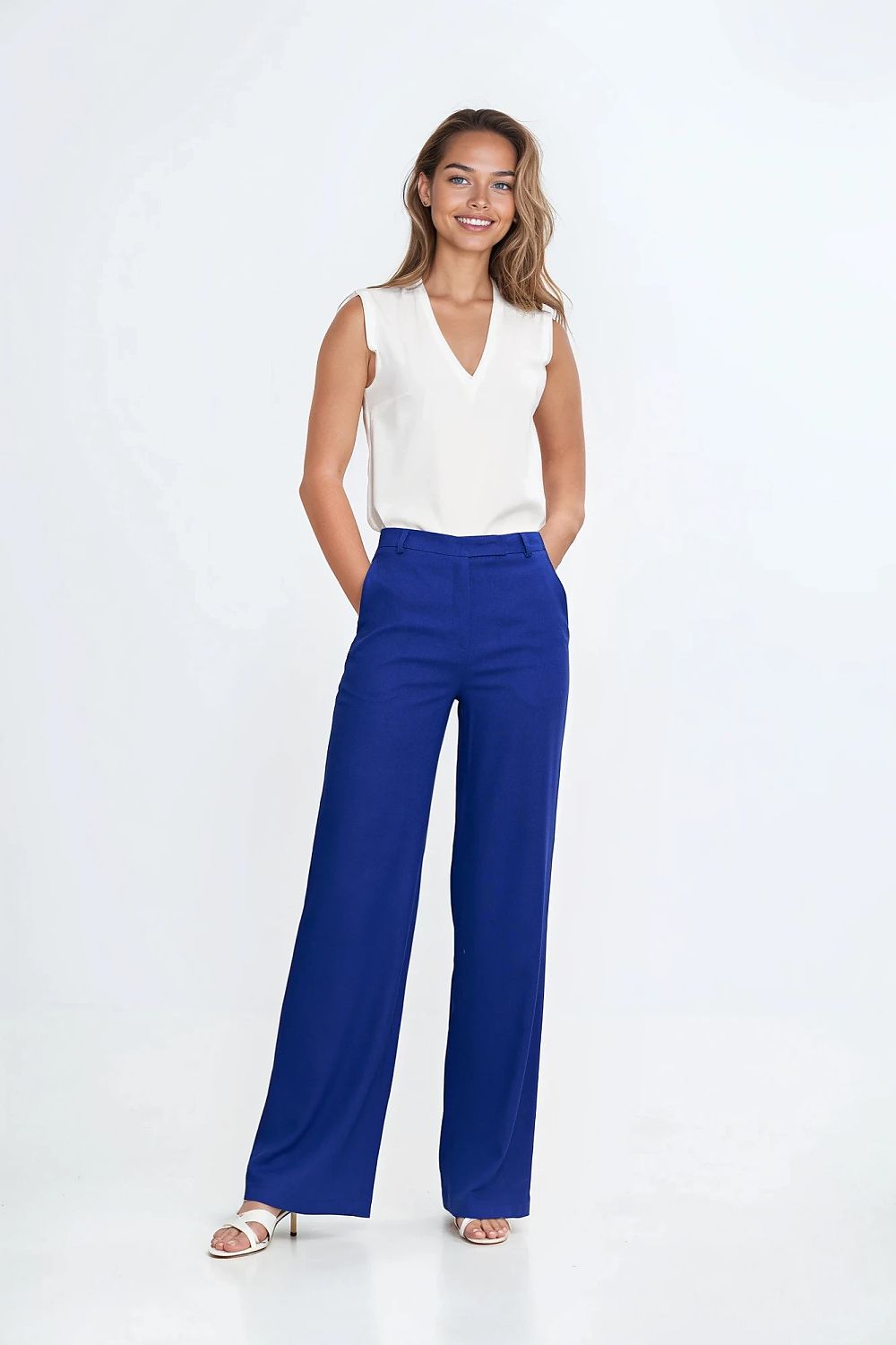  Bluse model 211803 Nife 