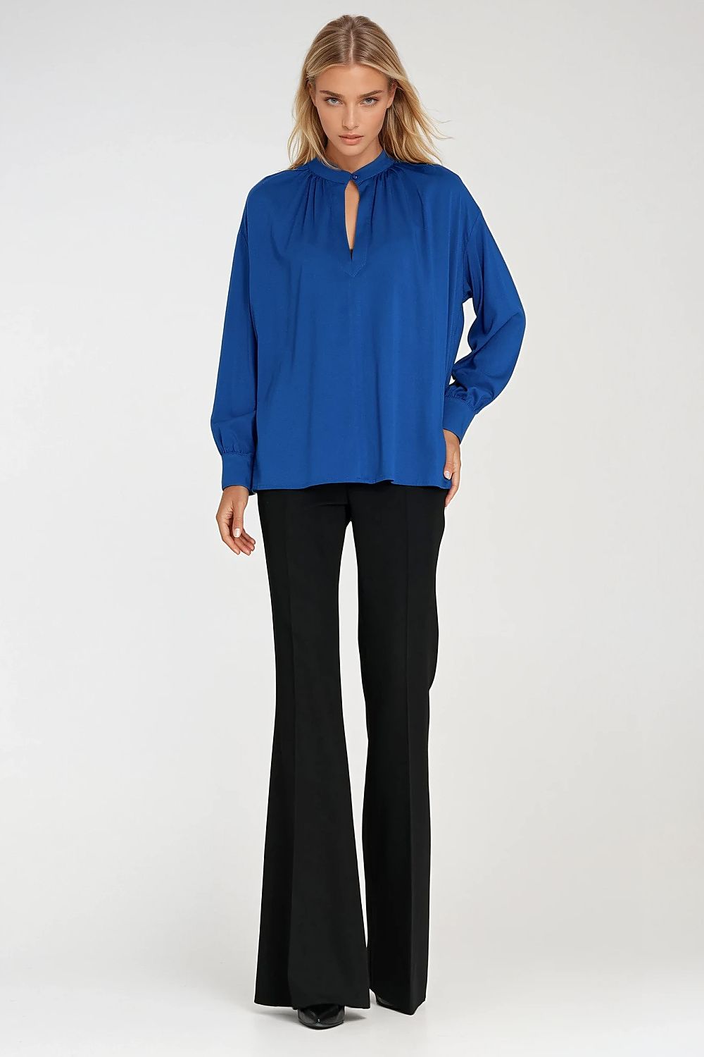  Bluse model 219789 Nife 