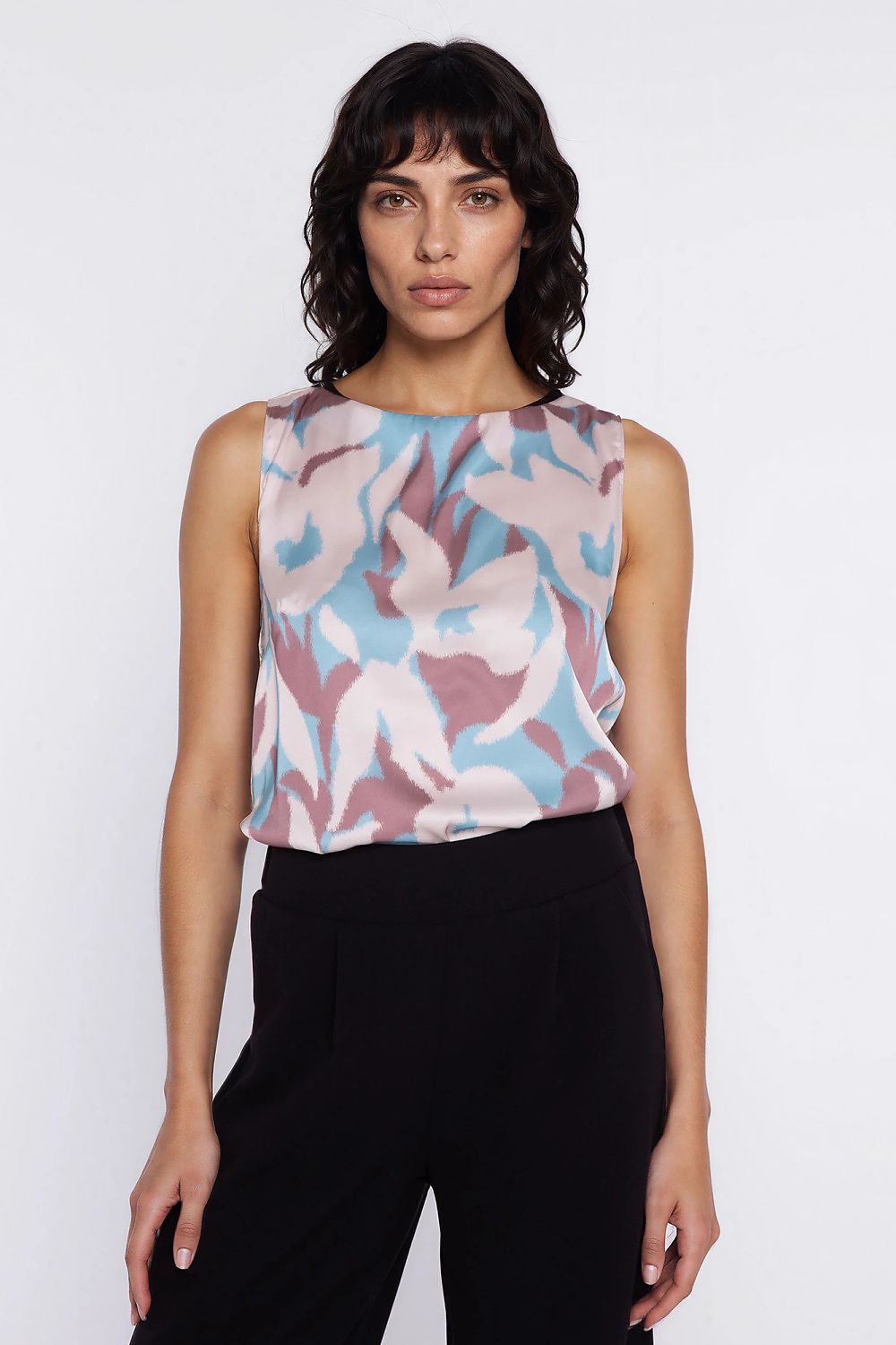  Bluse model 225828 Nife 