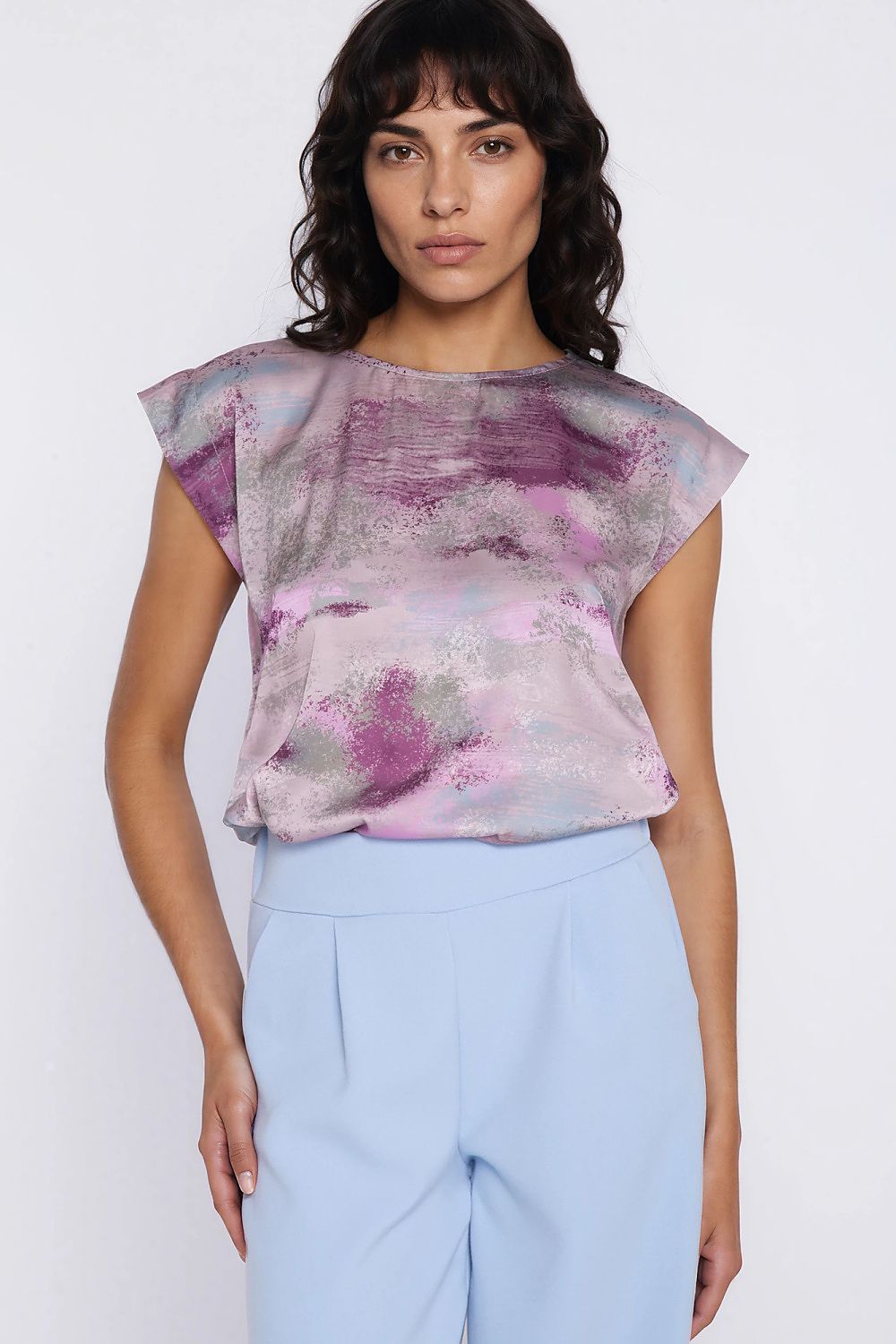  Bluse model 225829 Nife 