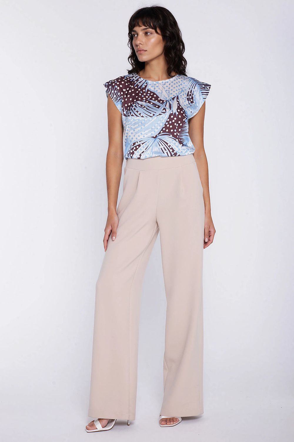  Bluse model 225830 Nife 